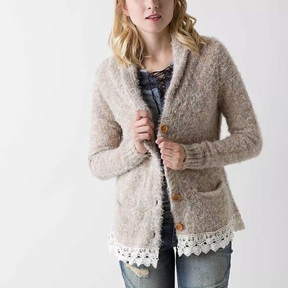 Gimmicks‎ by BKE Eyelash Yarn Lace Trim Cardigan Sweater Tan Multi Small - Picture 2 of 16